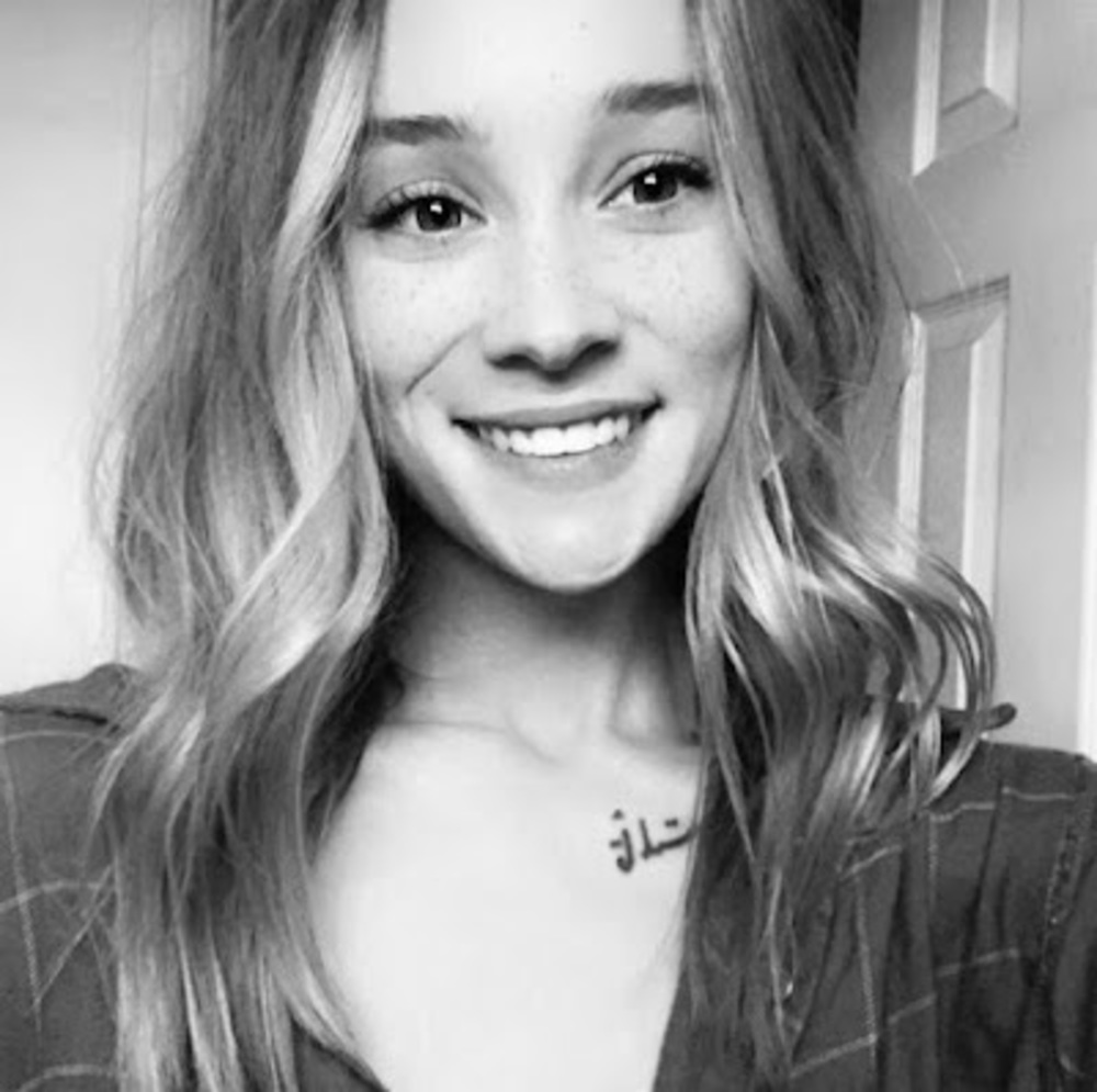 Meet your Posher, Kellsye